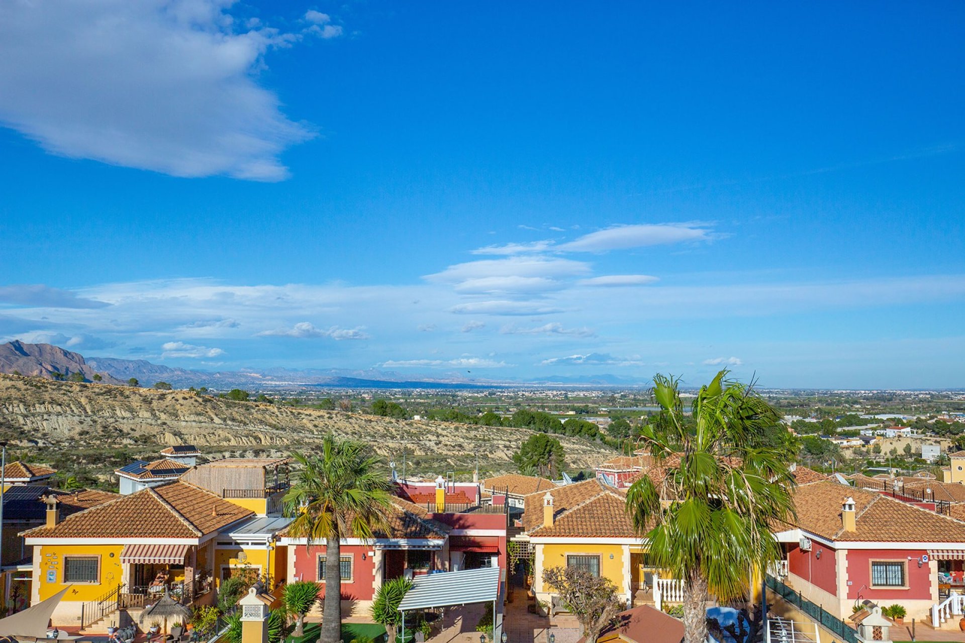 Rynek Wtórny - Willa - Bigastro