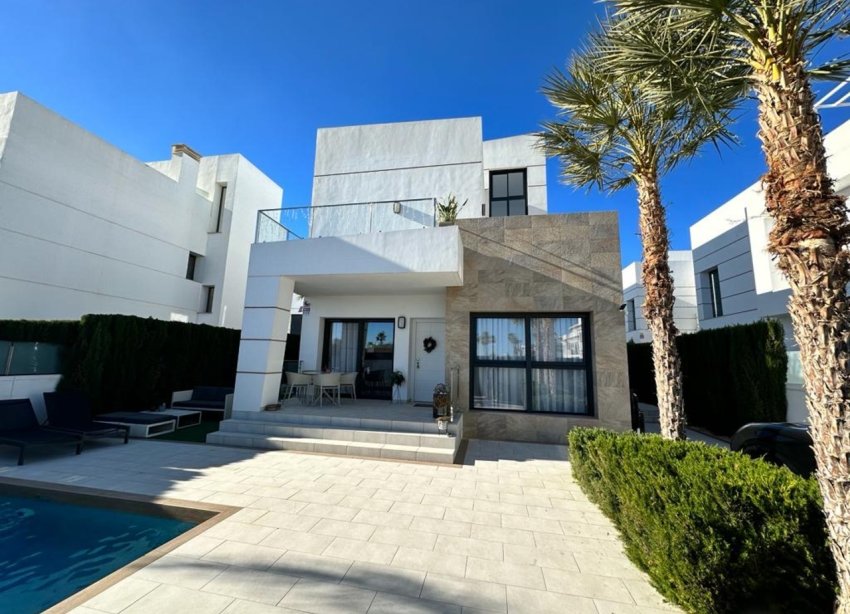 Rynek Wtórny - Willa - Ciudad Quesada