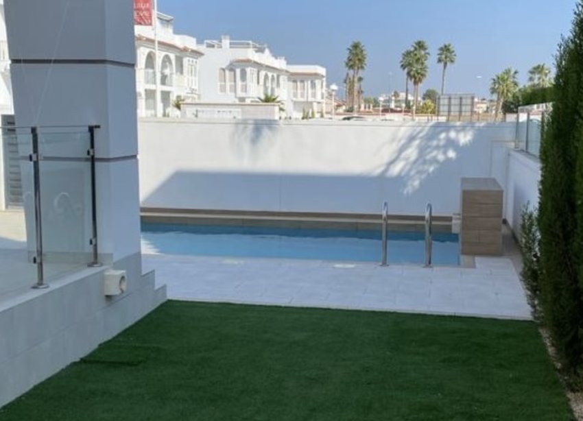 Rynek Wtórny - Willa - Ciudad Quesada