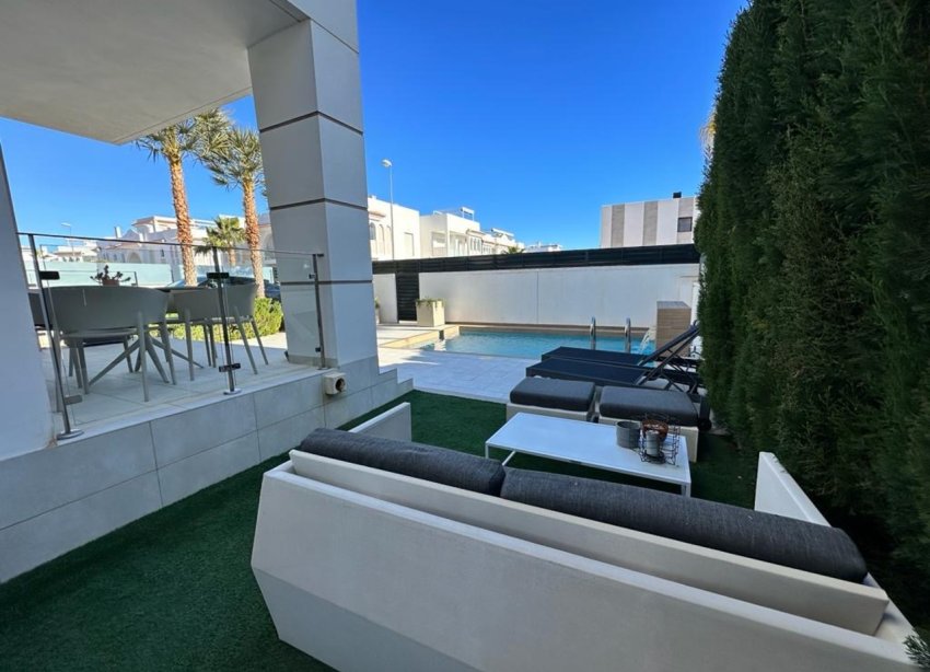 Rynek Wtórny - Willa - Ciudad Quesada