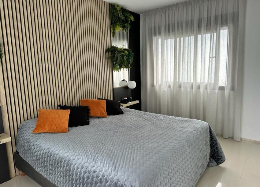 Rynek Wtórny - Willa - Ciudad Quesada