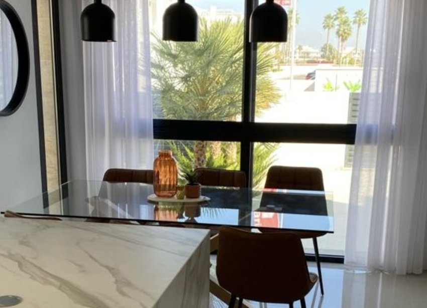 Rynek Wtórny - Willa - Ciudad Quesada