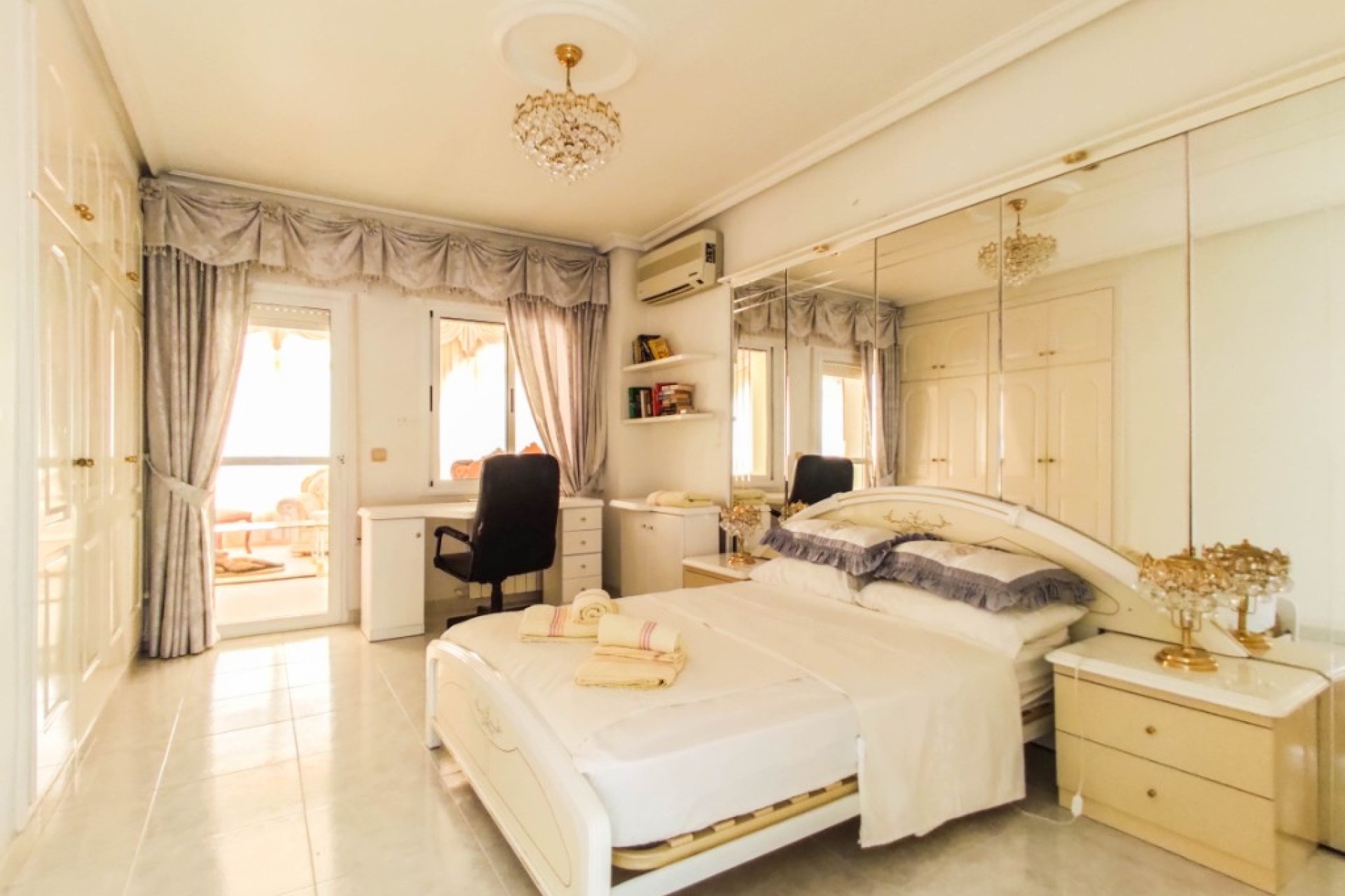 Rynek Wtórny - Willa - Ciudad Quesada