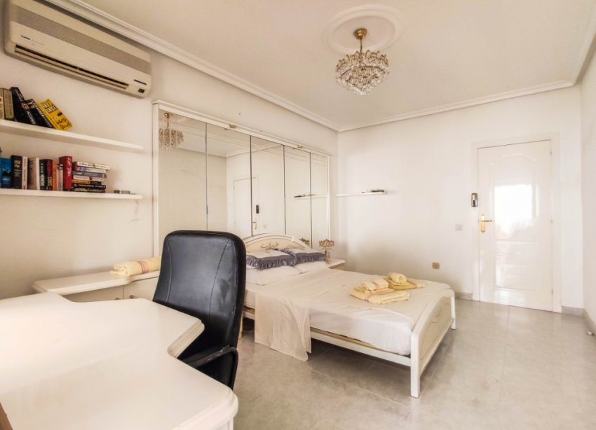 Rynek Wtórny - Willa - Ciudad Quesada