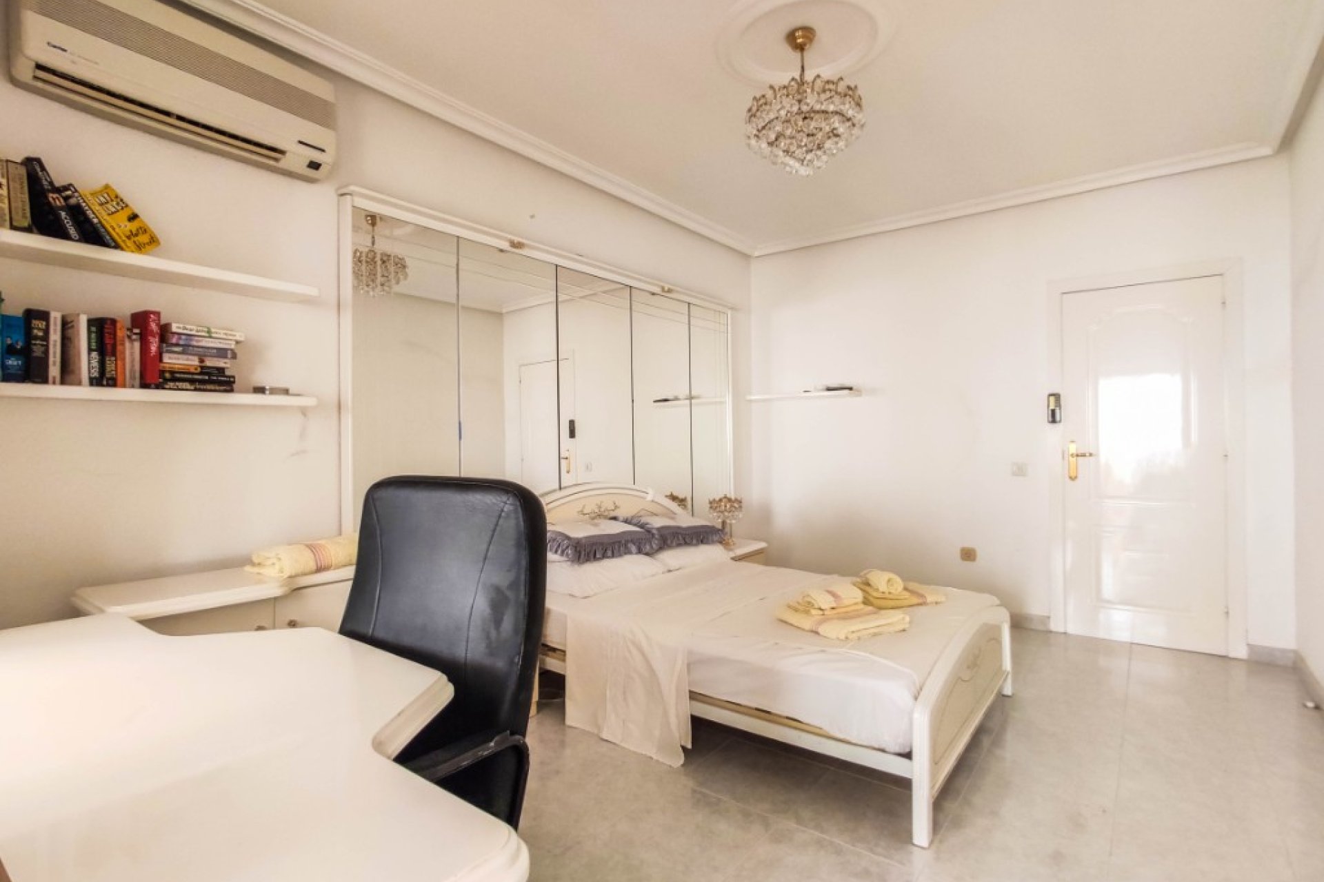 Rynek Wtórny - Willa - Ciudad Quesada