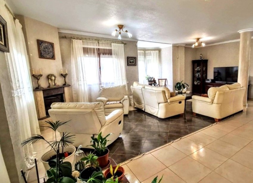 Rynek Wtórny - Willa - Ciudad Quesada