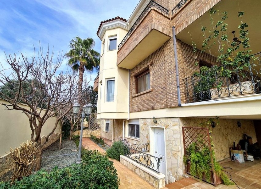 Rynek Wtórny - Willa - Ciudad Quesada