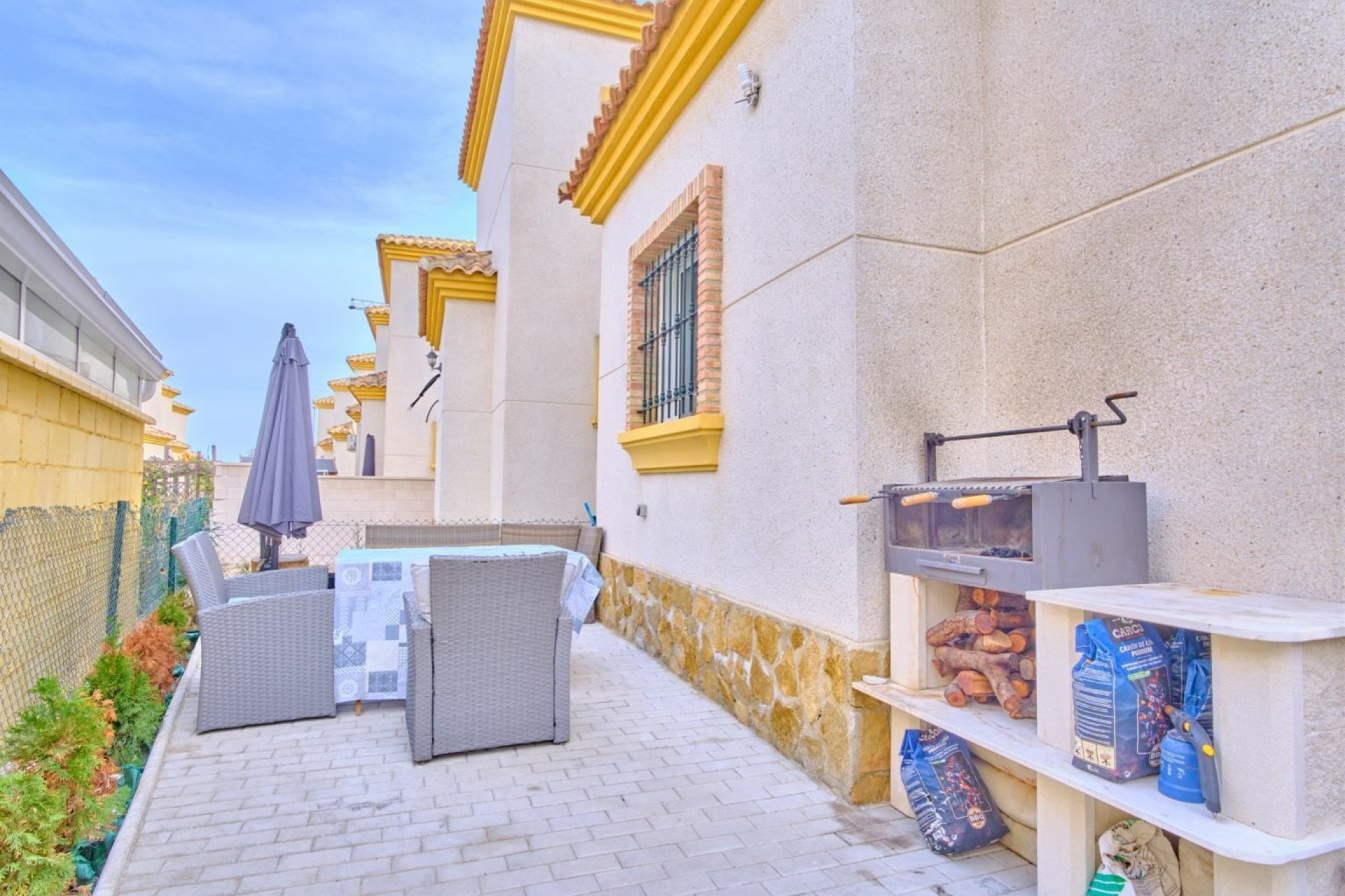 Rynek Wtórny - Willa / Dom - Los Montesinos - La Herrada