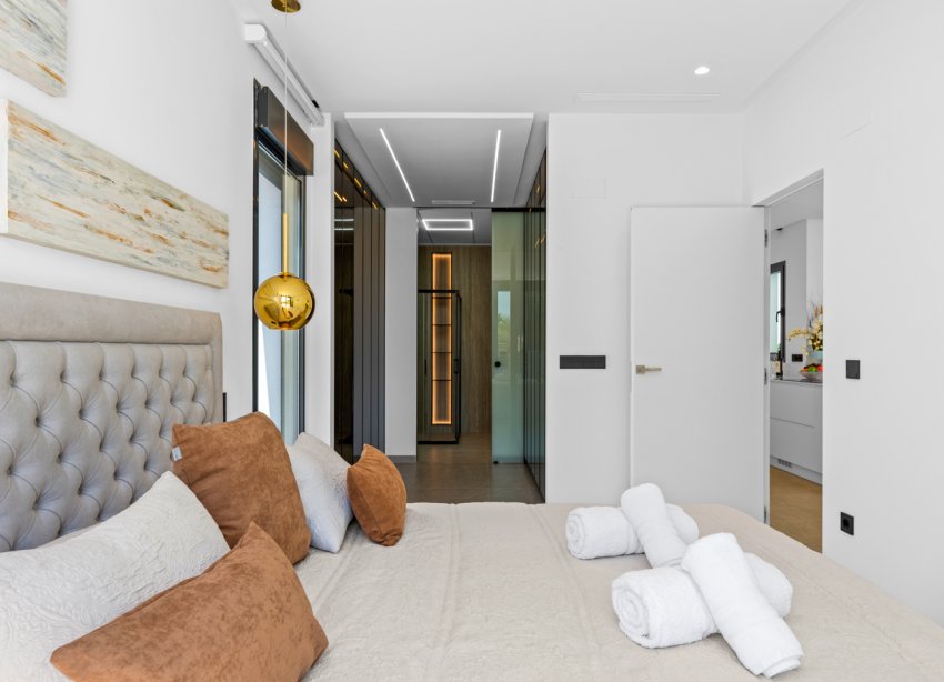 Rynek Wtórny - Willa - El Campello - El Amerador