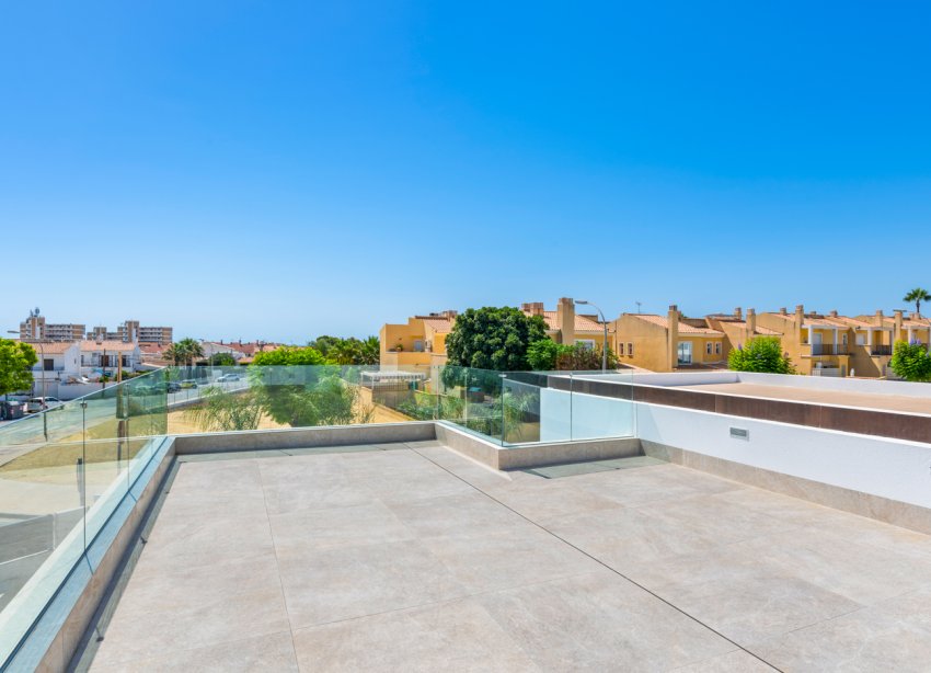 Rynek Wtórny - Willa - El Campello - El Amerador