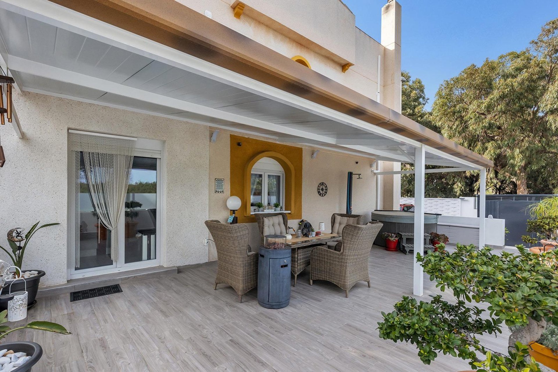 Rynek Wtórny - Willa - Guardamar del Segura - Urbanizaciones