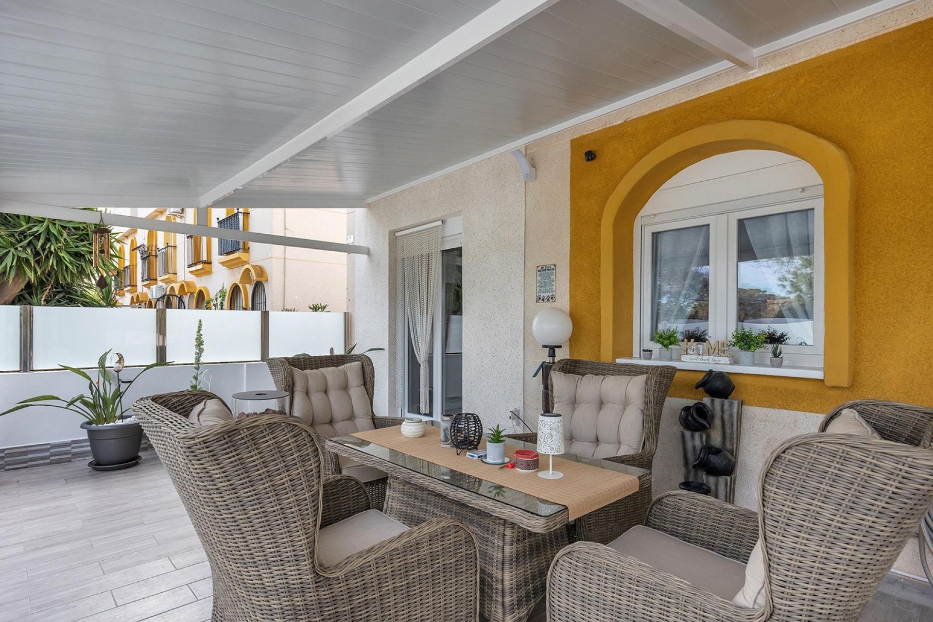 Rynek Wtórny - Willa - Guardamar del Segura - Urbanizaciones