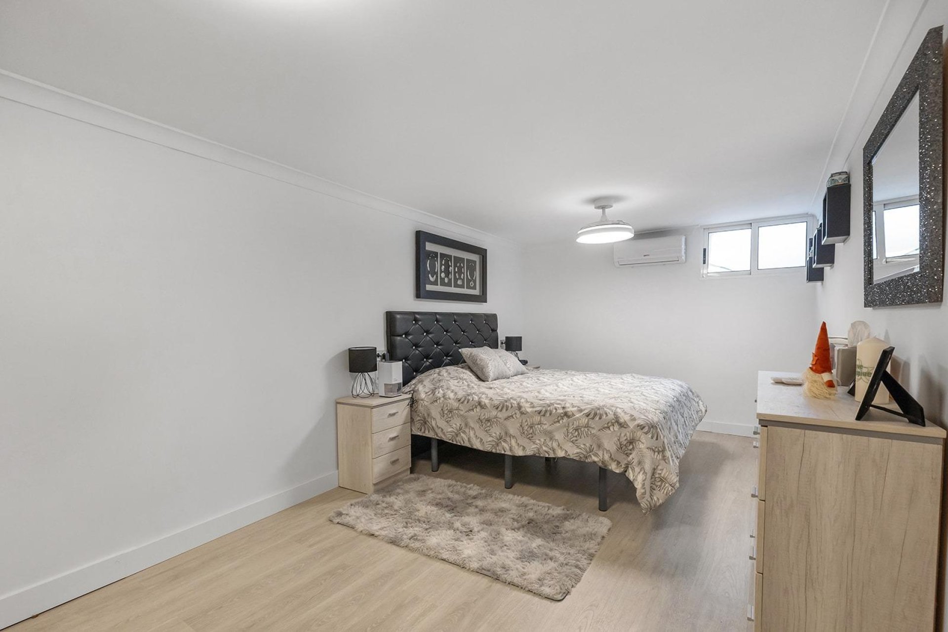 Rynek Wtórny - Willa - Guardamar del Segura - Urbanizaciones