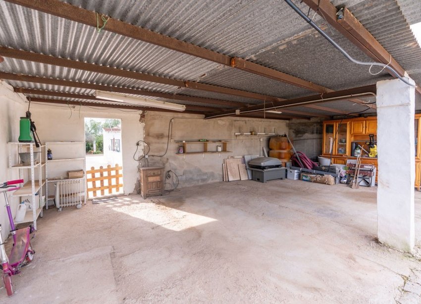 Rynek Wtórny - Willa - Hondón de las Nieves