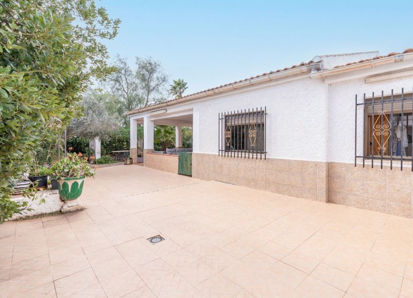 Rynek Wtórny - Willa - Hondón de las Nieves