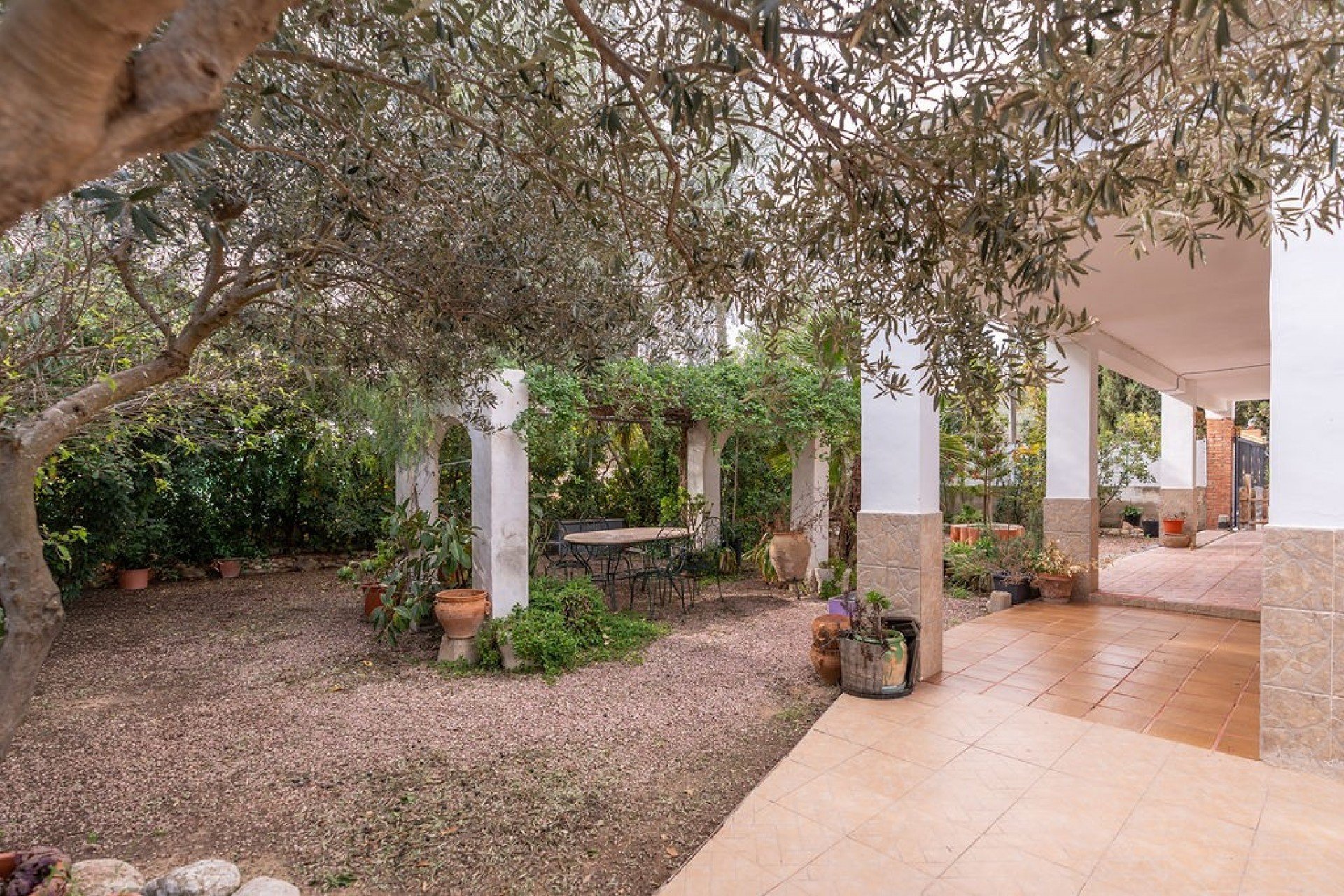 Rynek Wtórny - Willa - Hondón de las Nieves