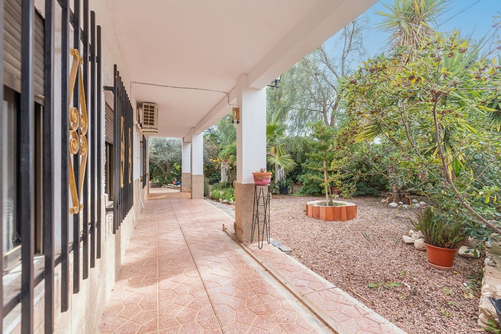 Rynek Wtórny - Willa - Hondón de las Nieves