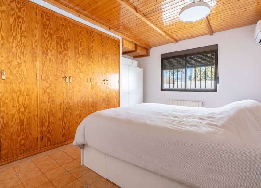 Rynek Wtórny - Willa - Hondón de las Nieves