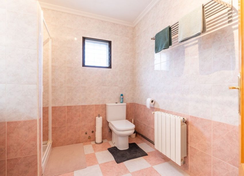 Rynek Wtórny - Willa - Hondón de las Nieves