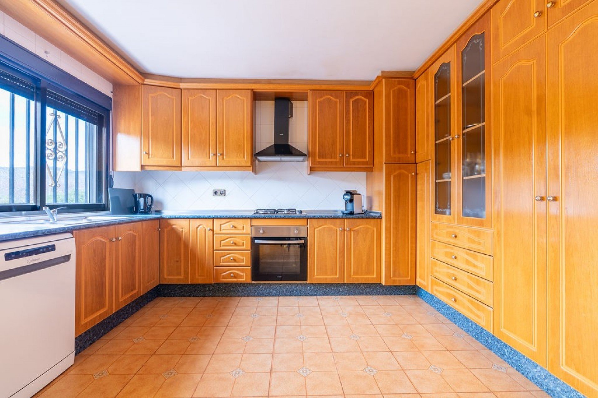 Rynek Wtórny - Willa - Hondón de las Nieves