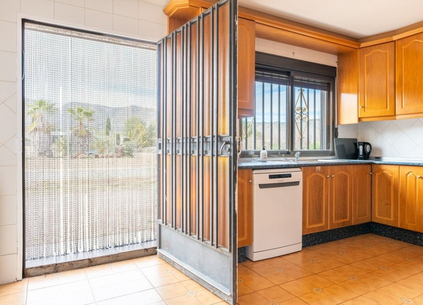 Rynek Wtórny - Willa - Hondón de las Nieves