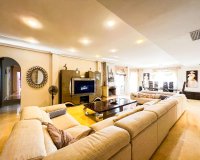 Rynek Wtórny - Willa - La Mata