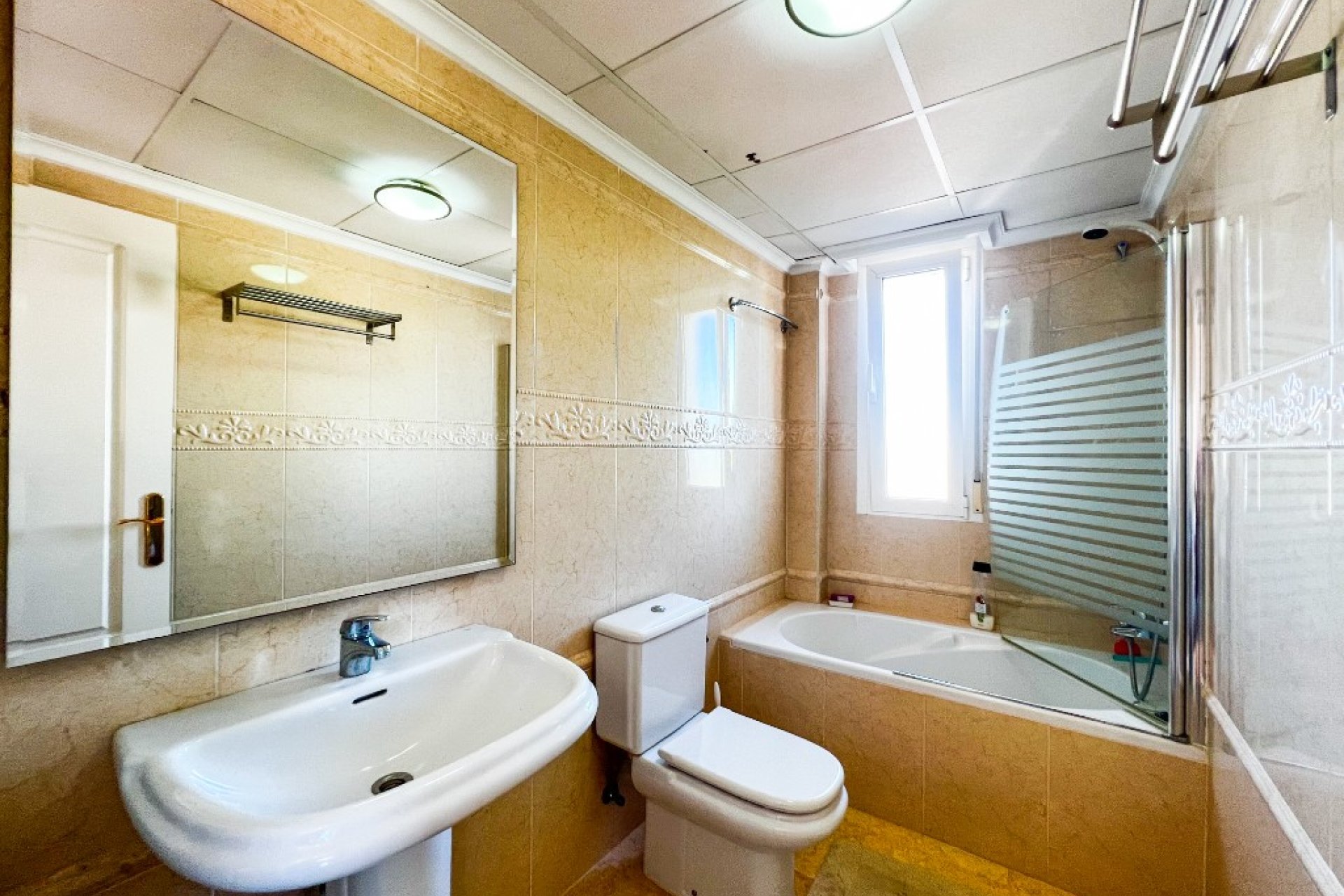 Rynek Wtórny - Willa - La Mata