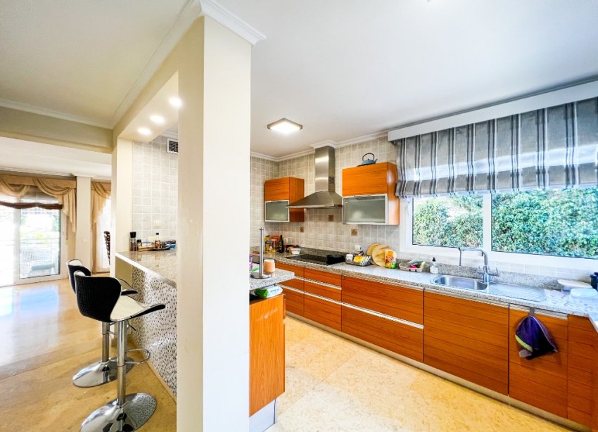 Rynek Wtórny - Willa - La Mata