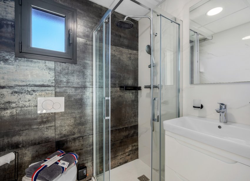 Rynek Wtórny - Willa - Los Alcazares