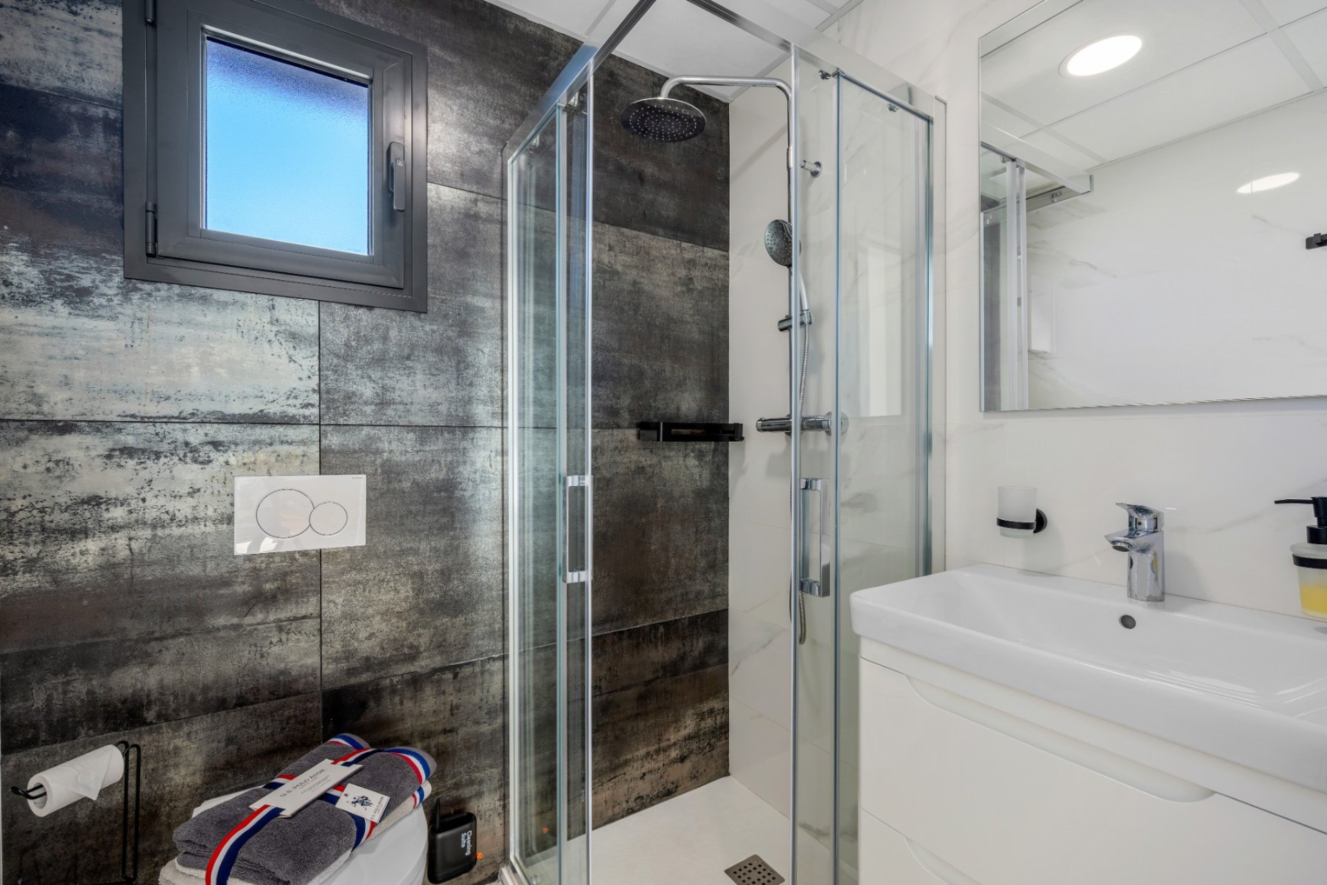 Rynek Wtórny - Willa - Los Alcazares