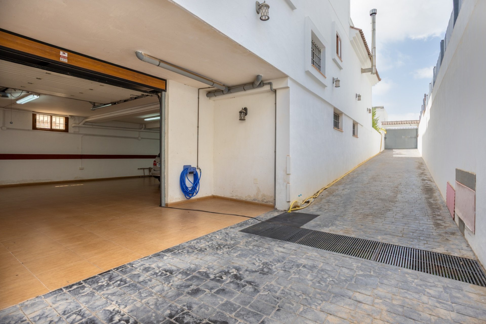 Rynek Wtórny - Willa - Los Montesinos - La Herrada