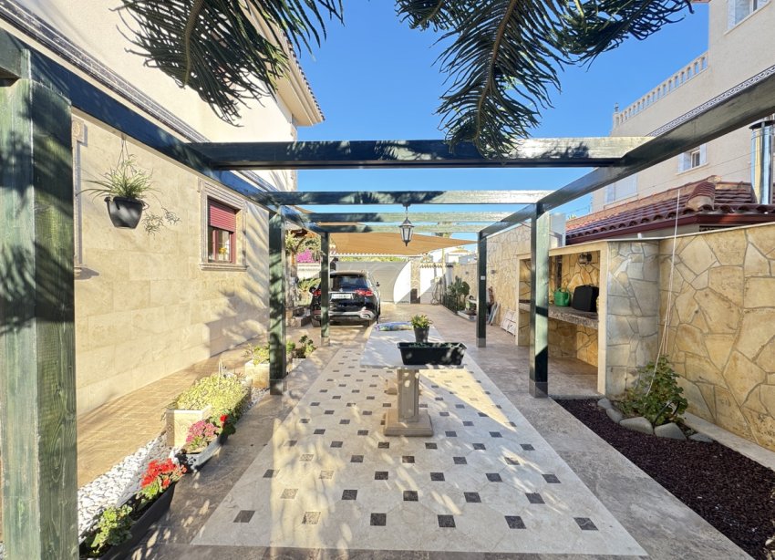 Rynek Wtórny - Willa - Orihuela Costa - Cabo Roig