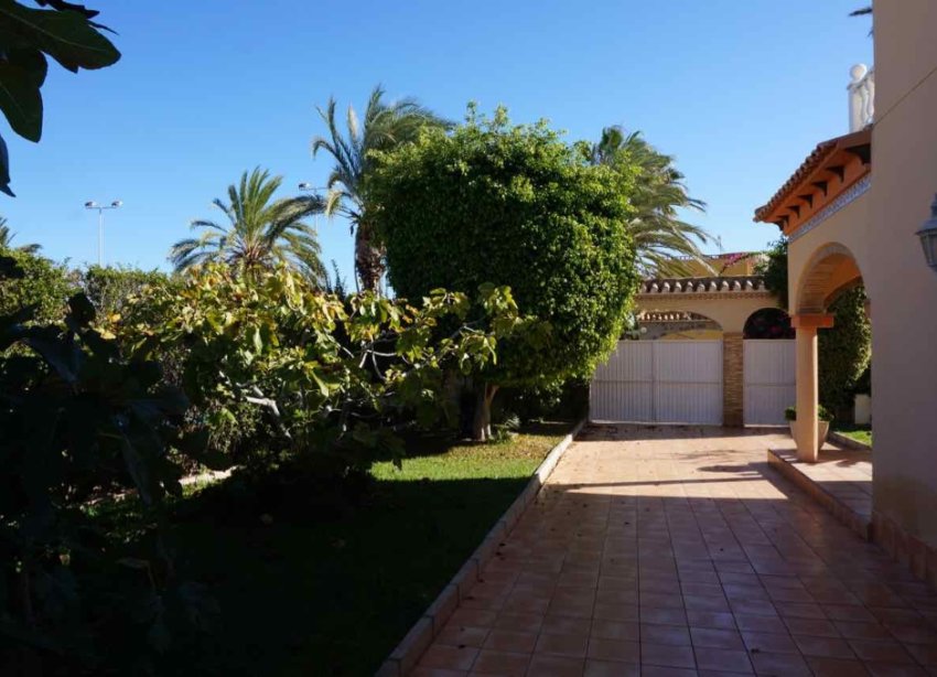 Rynek Wtórny - Willa - Orihuela Costa - Cabo Roig