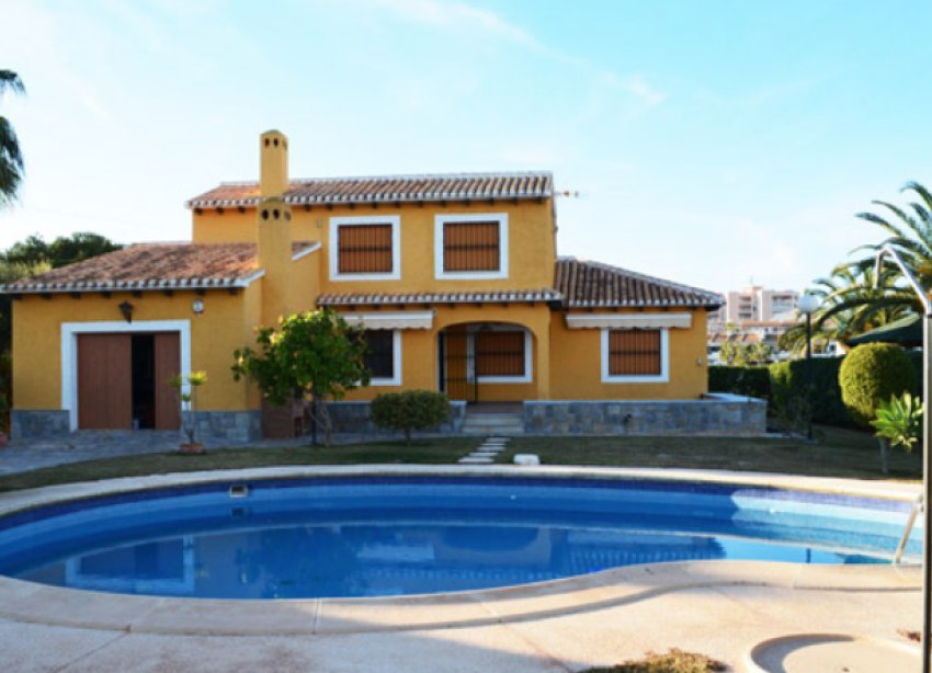 Rynek Wtórny - Willa - Orihuela Costa - Cabo Roig