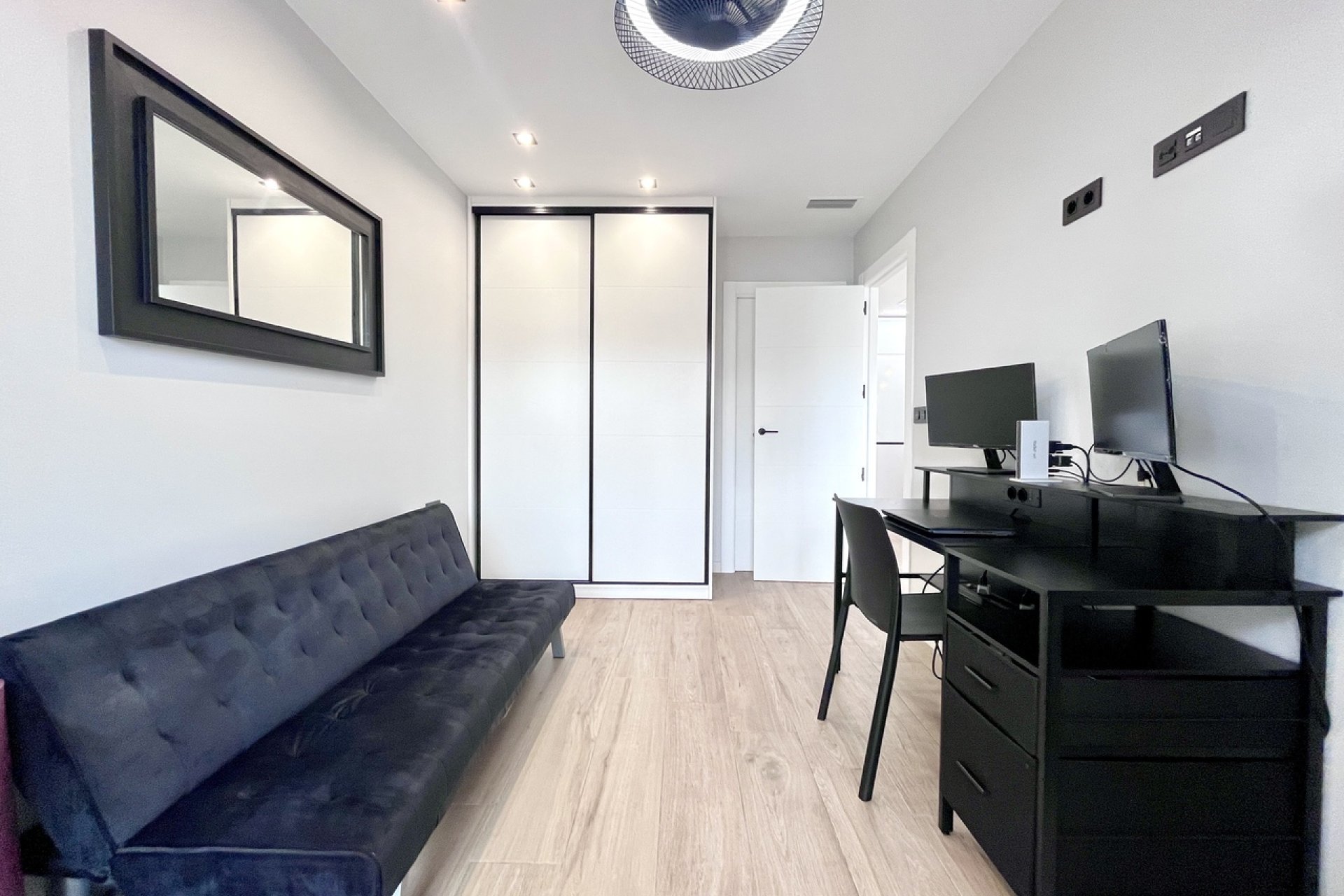 Rynek Wtórny - Willa - Orihuela Costa - Playa Flamenca