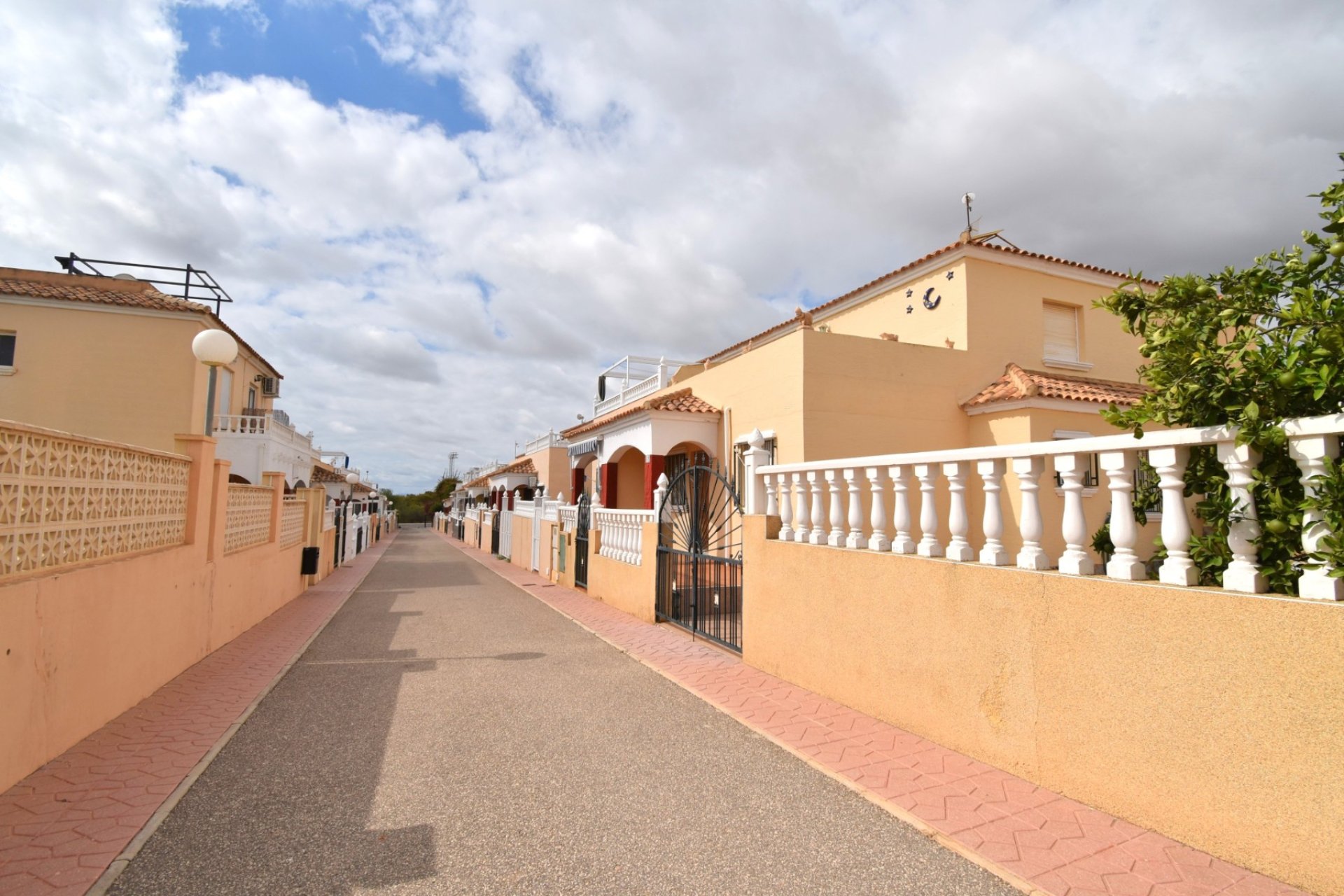 Rynek Wtórny - Willa - Orihuela Costa - Playa Flamenca