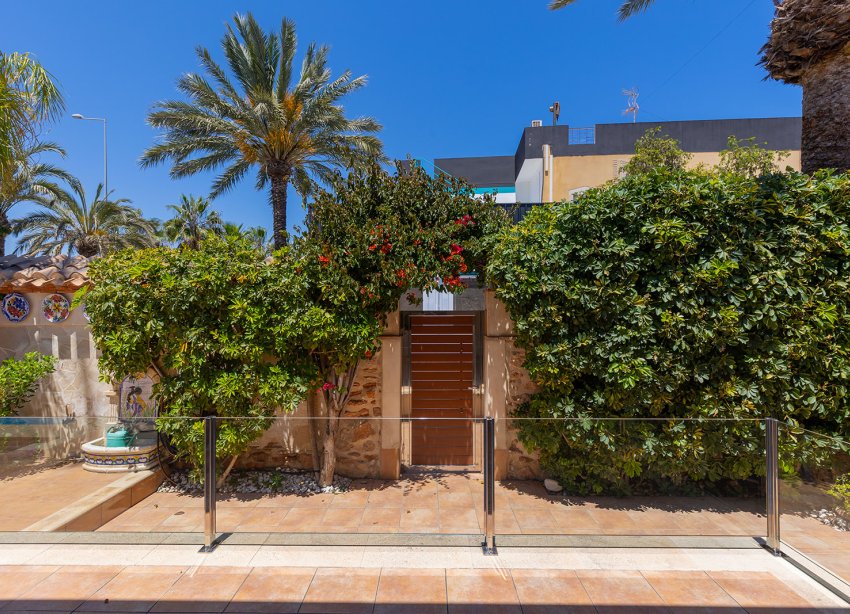 Rynek Wtórny - Willa - Orihuela Costa - Punta Prima