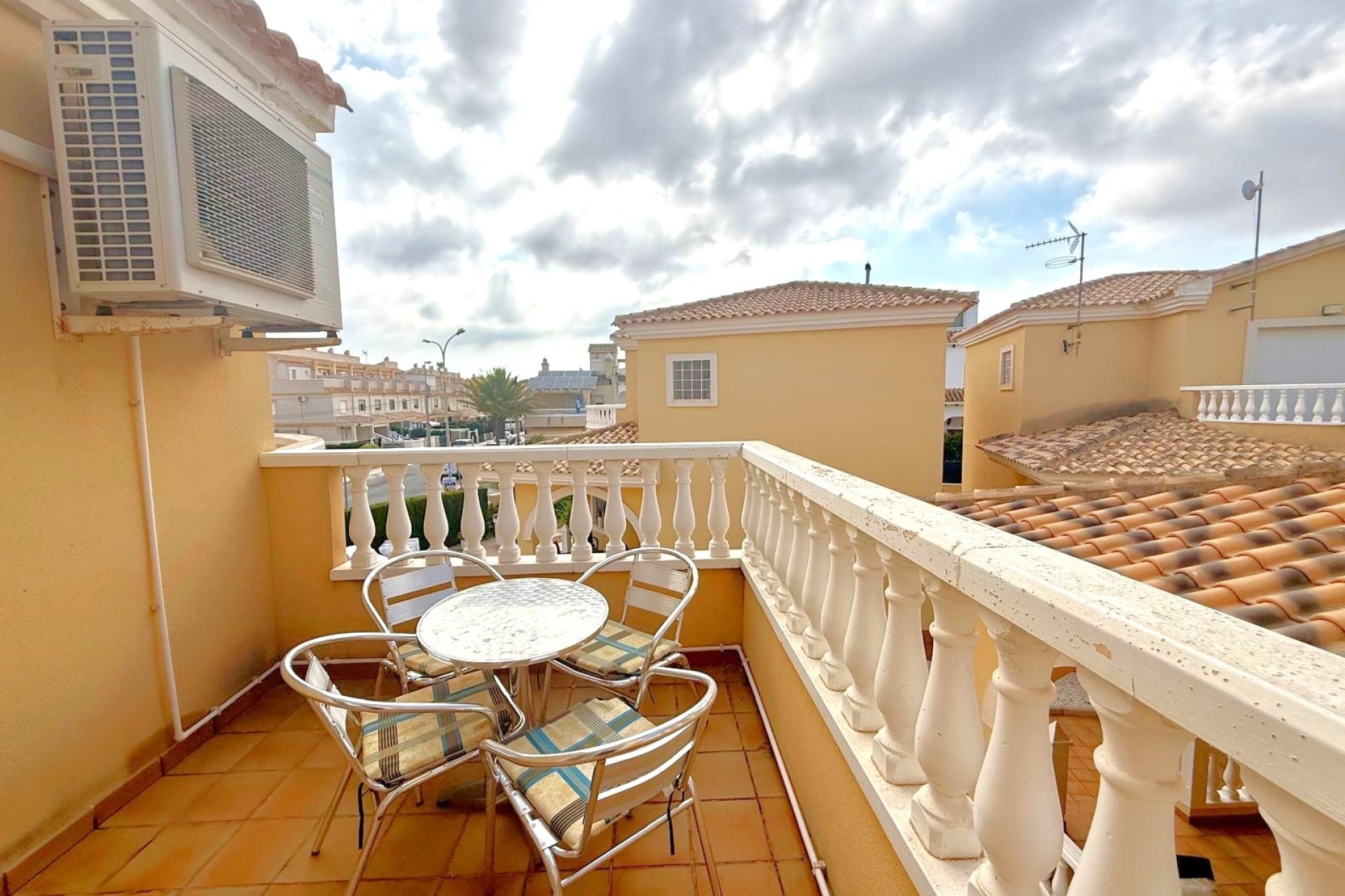 Rynek Wtórny - Willa - Orihuela Costa - Villamartín