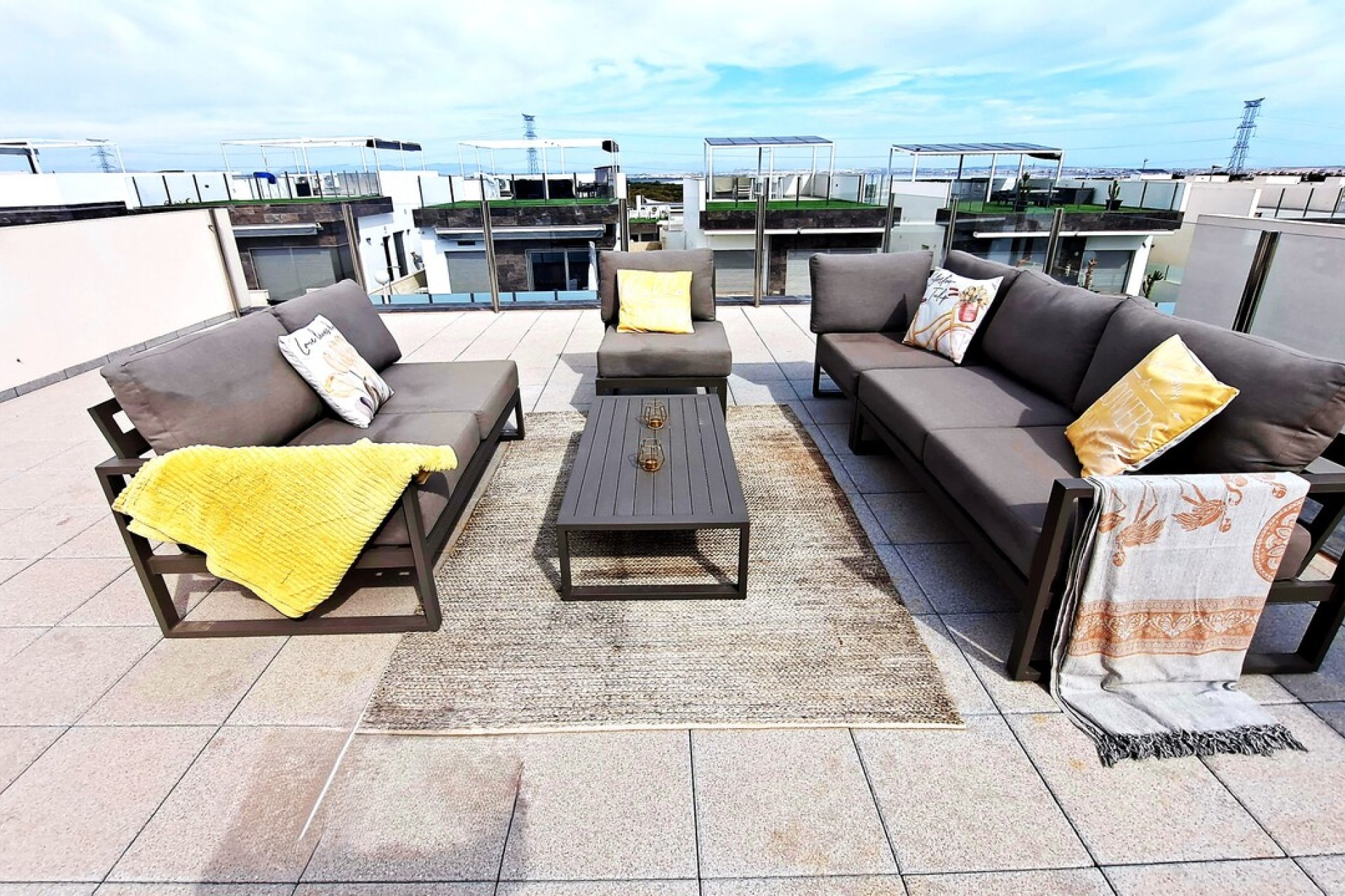 Rynek Wtórny - Willa - Pau 26 - Villamartin