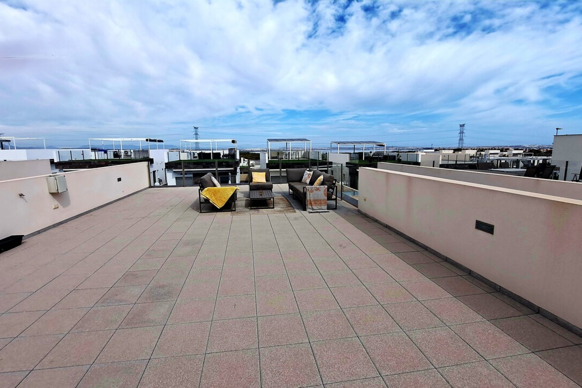 Rynek Wtórny - Willa - Pau 26 - Villamartin