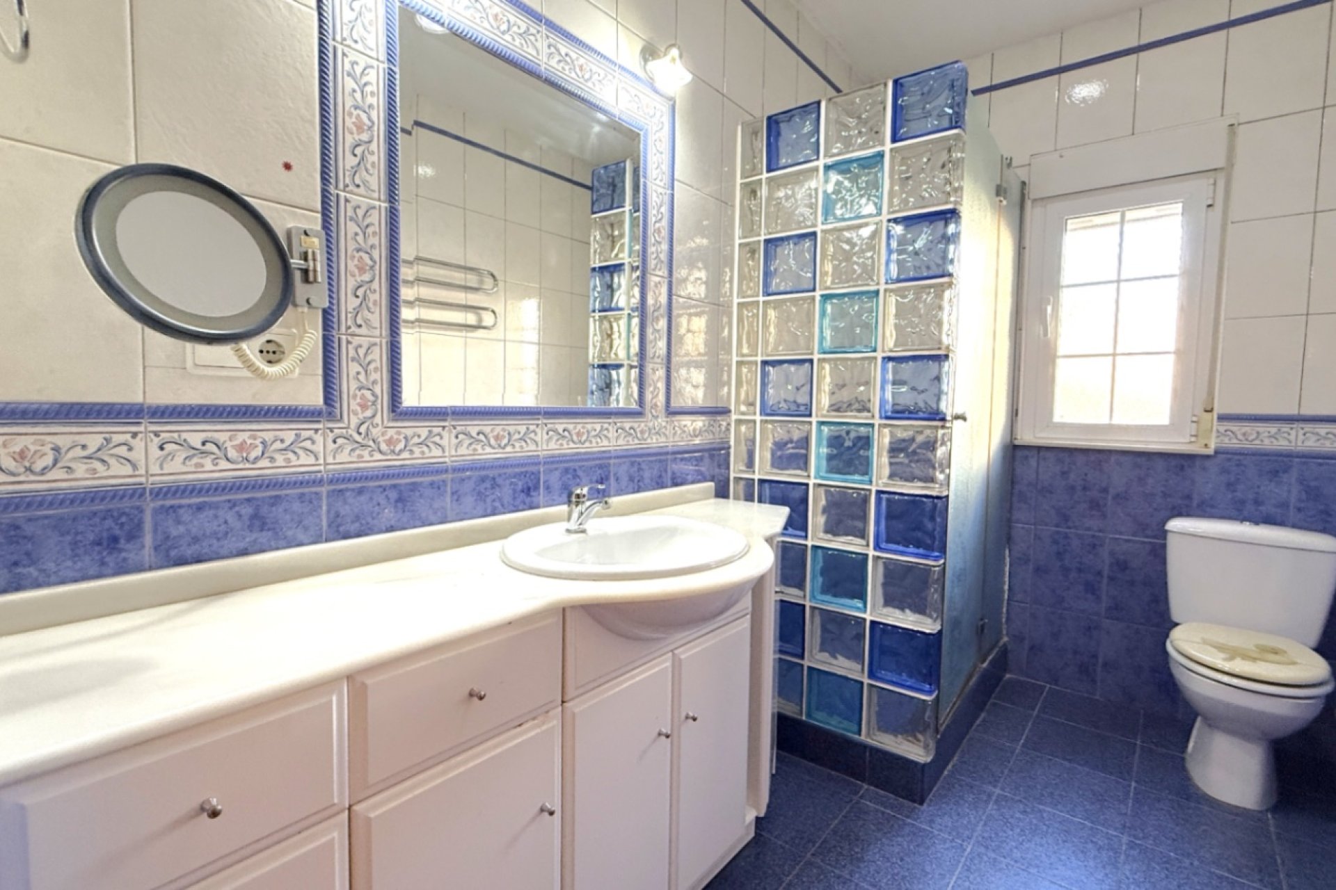 Rynek Wtórny - Willa - Pilar de la Horadada - Costa Blanca