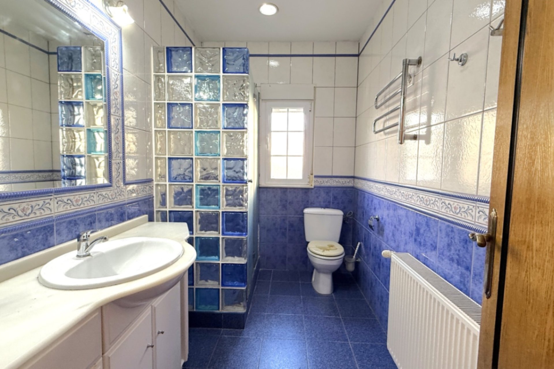 Rynek Wtórny - Willa - Pilar de la Horadada - Costa Blanca