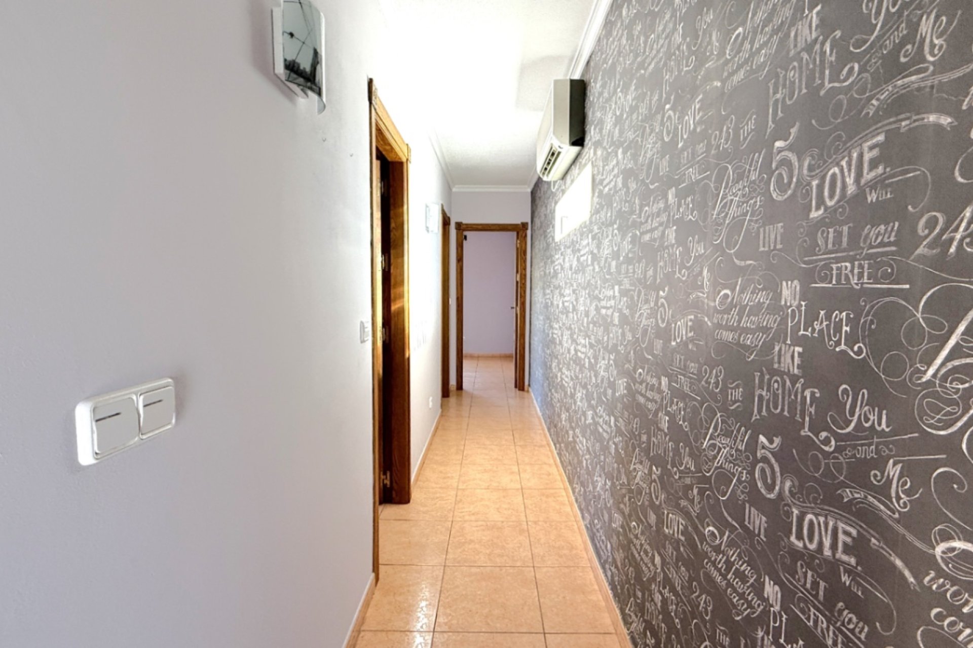 Rynek Wtórny - Willa - Pilar de la Horadada - Costa Blanca