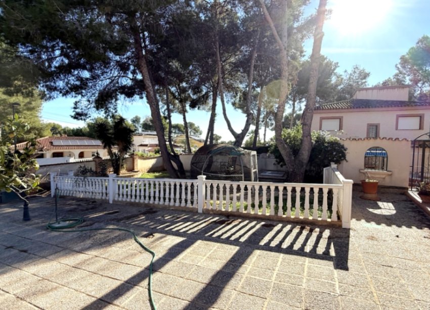 Rynek Wtórny - Willa - Pilar de la Horadada - Costa Blanca