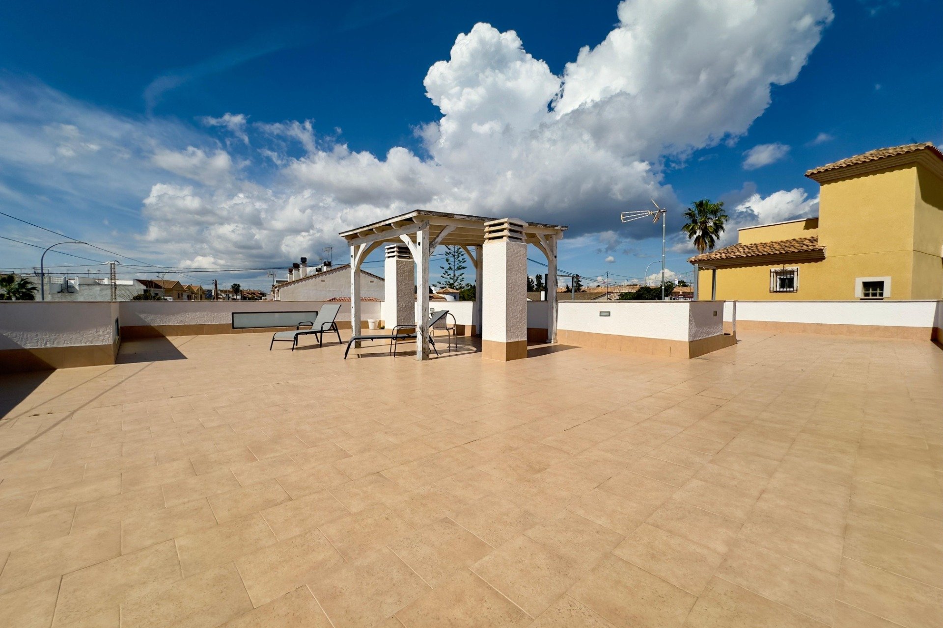 Rynek Wtórny - Willa - Pilar de la Horadada - Torre de la Horadada
