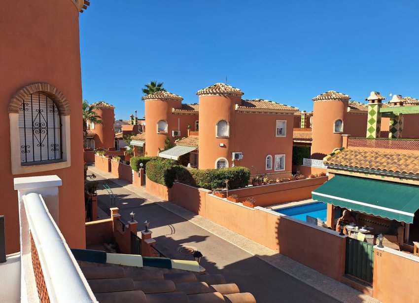 Rynek Wtórny - Willa - Playa Flamenca - Villas San Luis