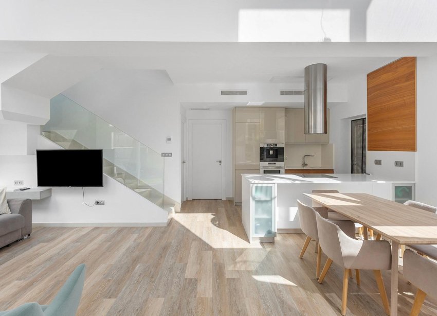 Rynek Wtórny - Willa - Rojales - Pueblo bravo