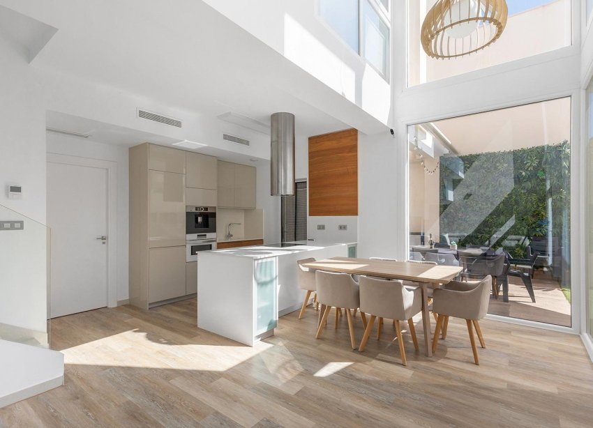 Rynek Wtórny - Willa - Rojales - Pueblo bravo