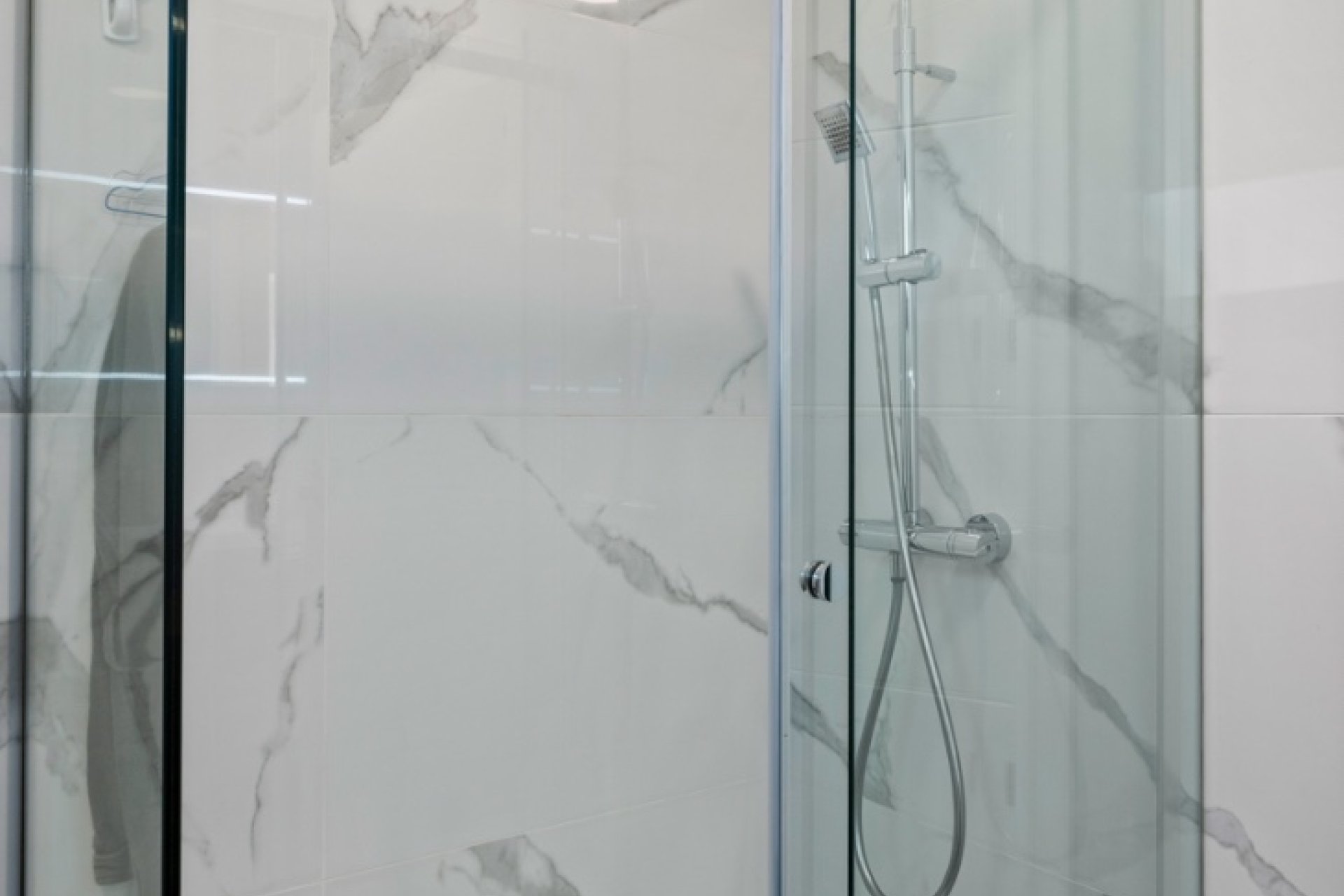 Rynek Wtórny - Willa - San Juan Alicante - Frank Espinós