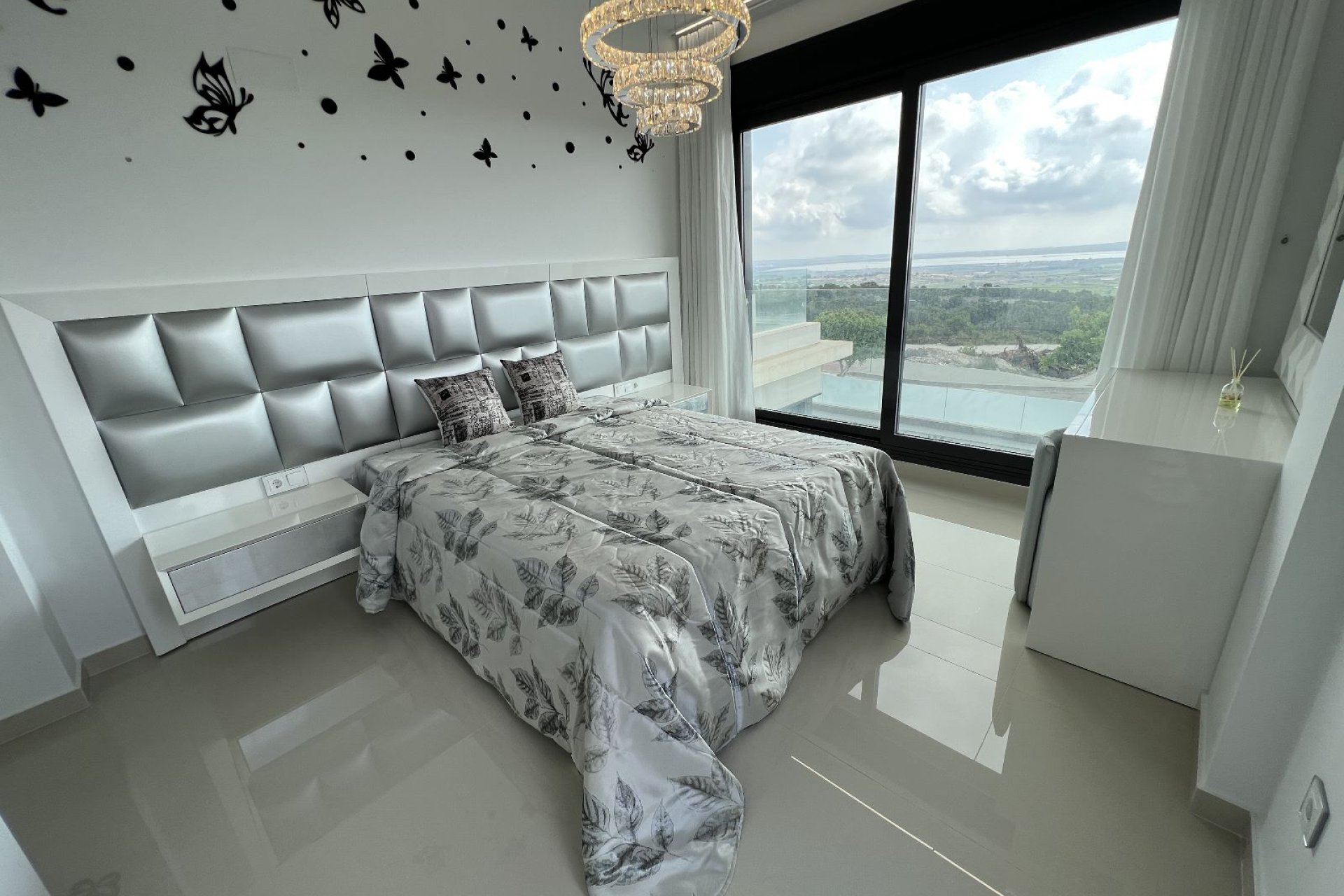 Rynek Wtórny - Willa - San Miguel de Salinas - Costa Blanca